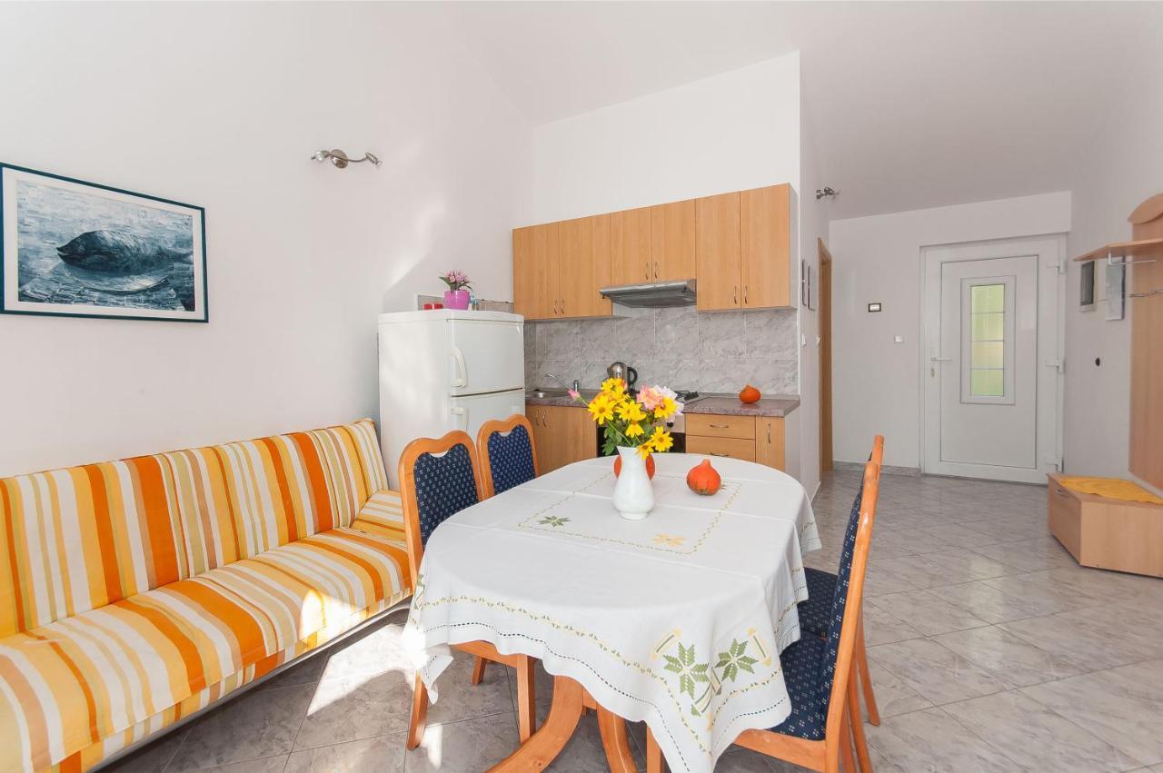 Apartments Marija Pisak Exterior foto